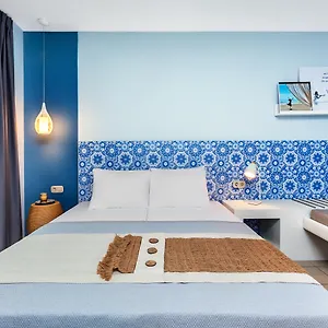 Otel Core