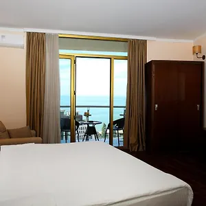 Corner Hotell Batumi